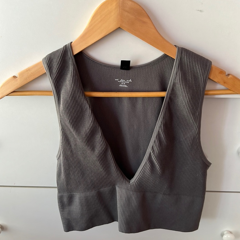 URBAN OUTFITTERS GREY RIBBED BRALETTE TANK